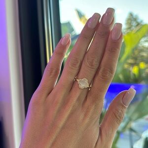 Sterling Silver mother of pearl clover ring